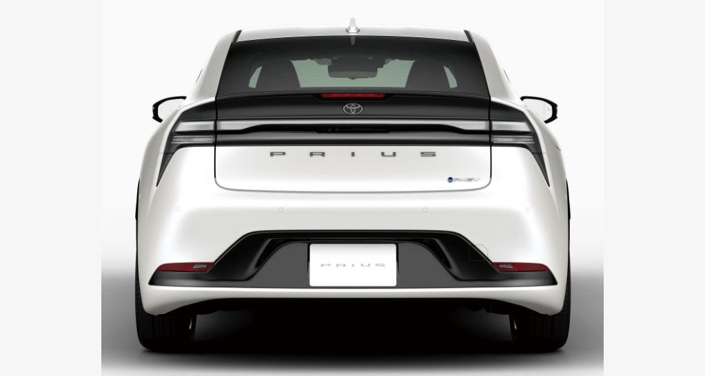 【2025年6月最新版】プリウス納期は今どうなってる？最短納車ルートも解説